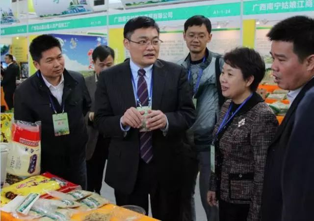 农资推广会主持词_农资产品推广会邀请_农产品市场推广会议筹备方案