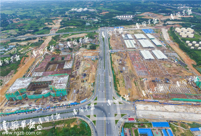 南宁农产品交易中心建设中，谁能承接五里亭市场功能？