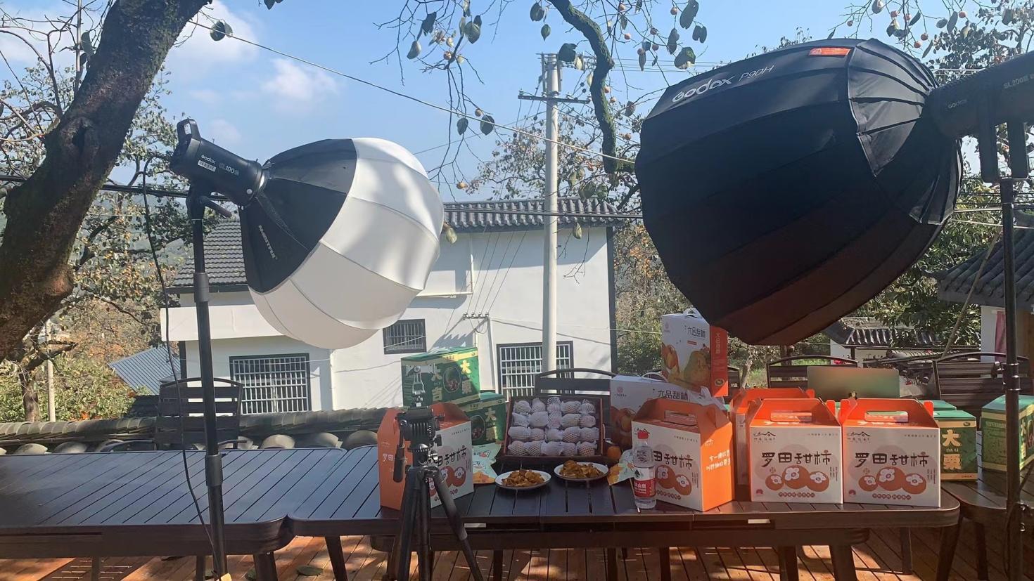 大别山农产品批发市场_罗田县甜柿产业升级_荆楚乡村振兴新农人