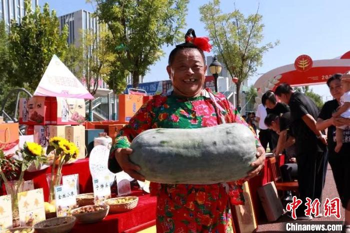 田间地头农产品_中国农民丰收节山东活动_山东各地丰收景象