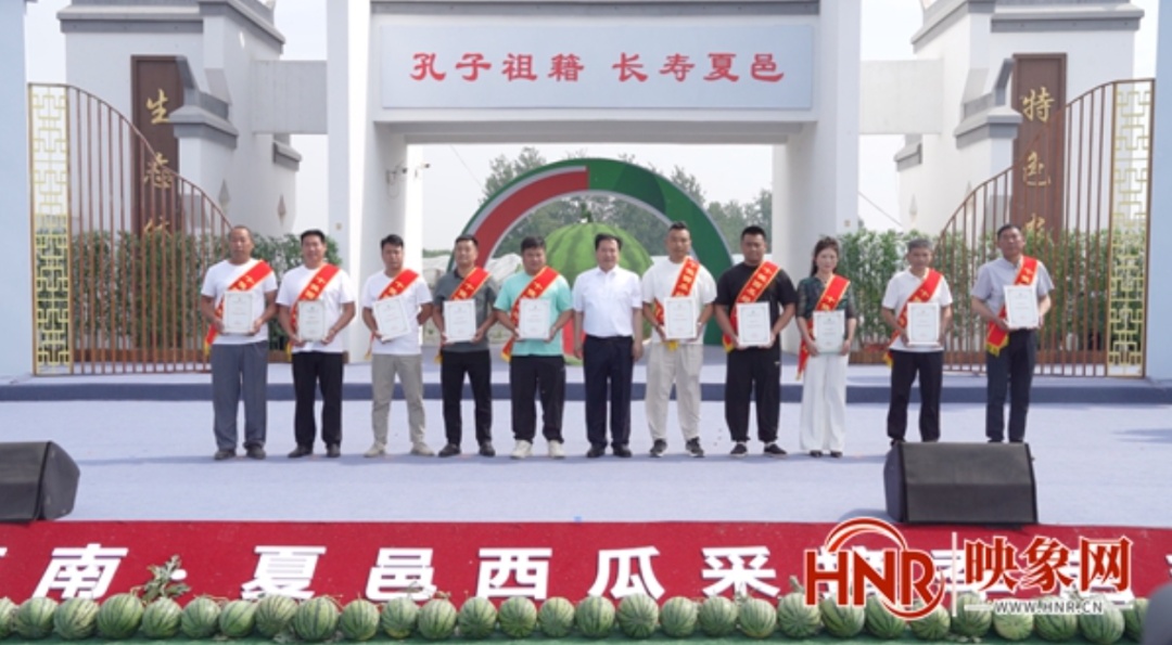 农产品经纪人赚钱吗_西瓜验瓜师市场需求_验瓜师如何挑选优质西瓜