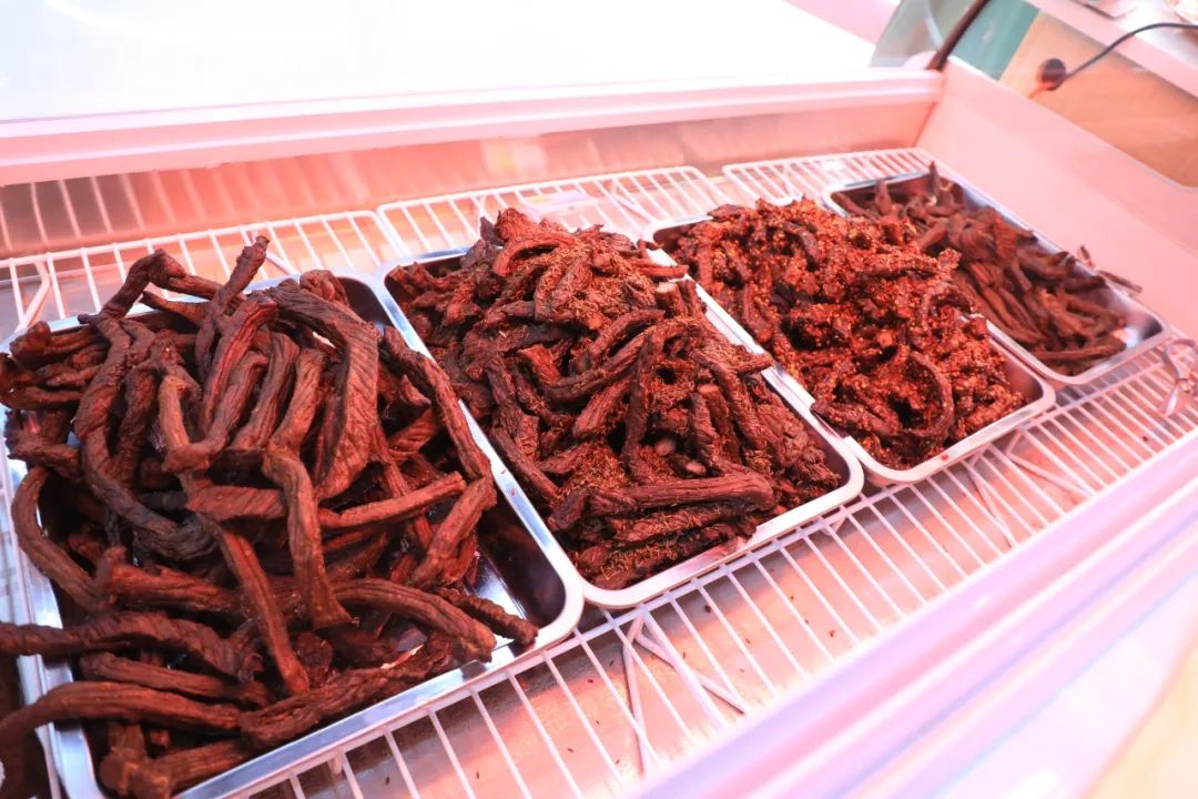 左旗牧场草原美食_呼伦贝尔特产牛羊肉_呼和浩特农产品加盟店