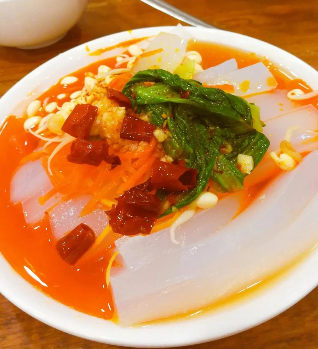 新疆美食胡尔炖 刀郎羊排 北屯风干野生鱼_新疆的特色创意农产品