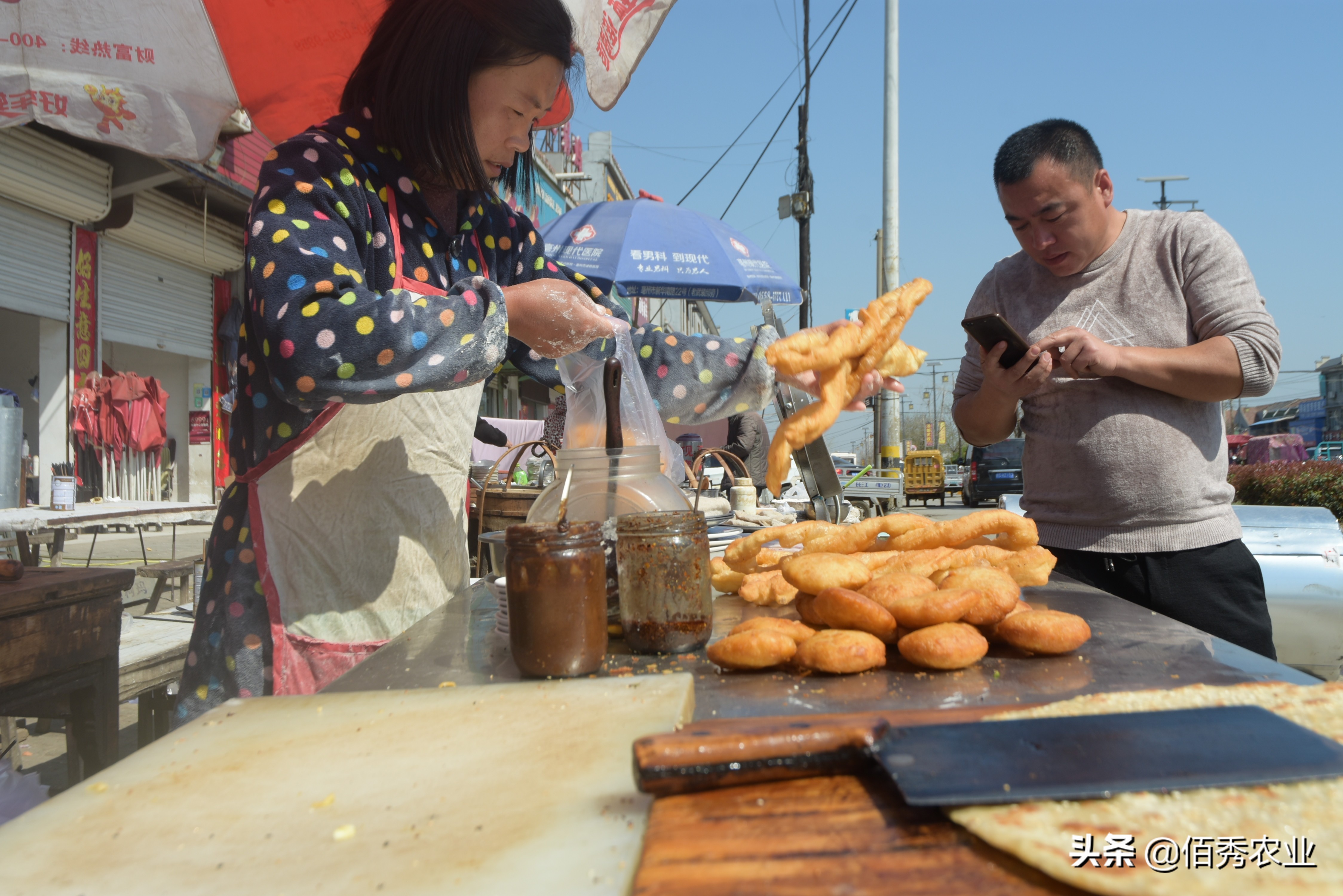 服务行业利润分析_回乡创业农村小生意_农产品经纪人赚钱吗