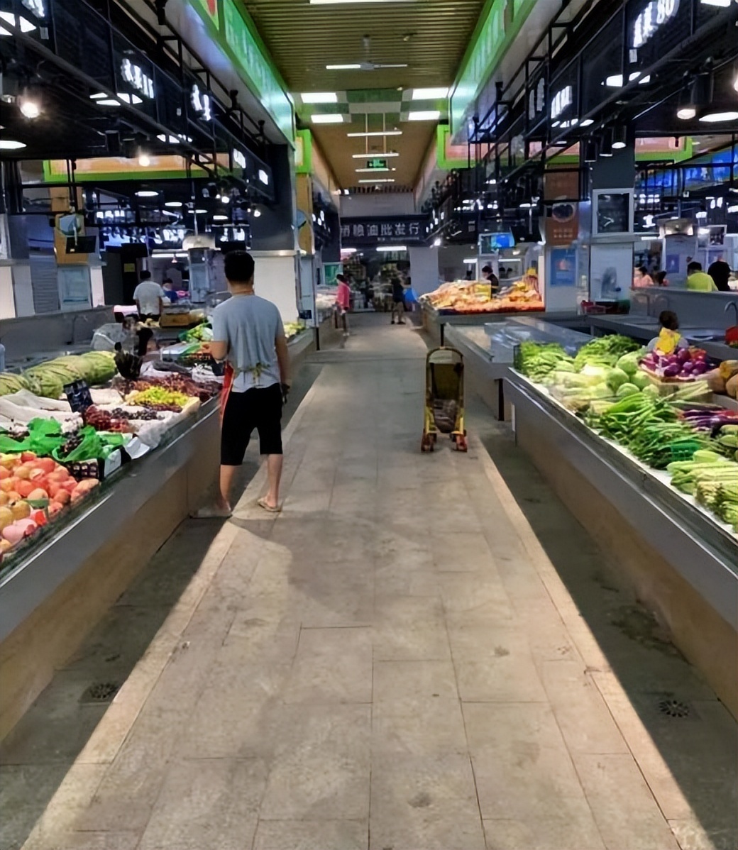 龙华区共和农贸批发市场_深圳样板农产品市场_深圳布吉农产品批发市场