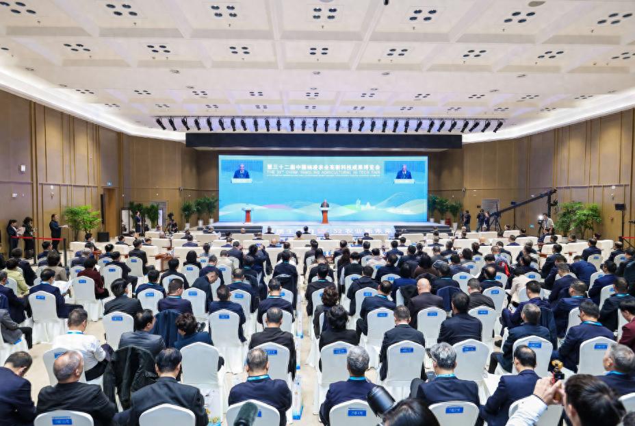 10月25日第三十二届杨凌农高会开幕，聚焦多方面提升水平
