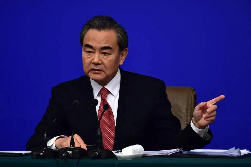 中欧关系定位_2025年 中欧农产品贸易总额_王毅外长访欧