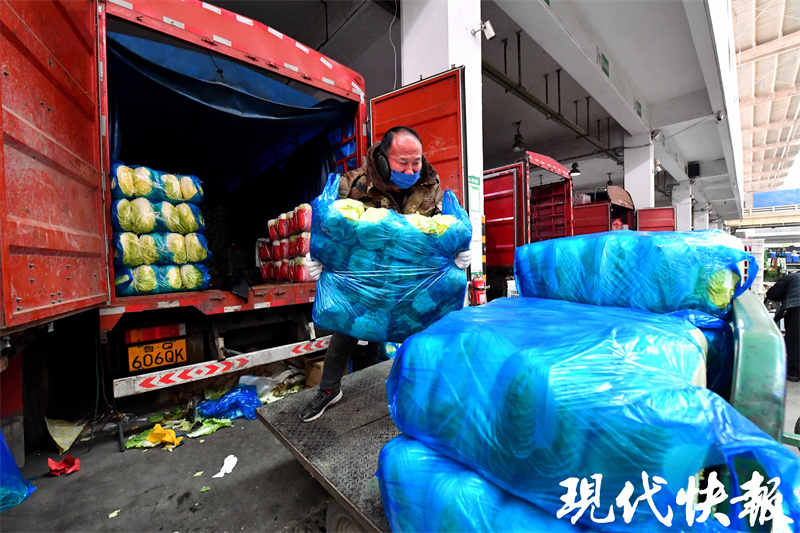 南京农产品批发网_南京菜篮子保供情况_南京众彩市场元旦蔬菜供应