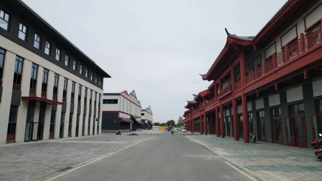 新疆九鼎玉龙农产品批发市场_和墨洛产业园一级农产品批发市场_农产品一级批发市场