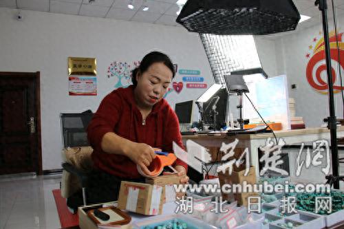 农产品淘宝店_湖北淘宝第一村 下营村 电商直播