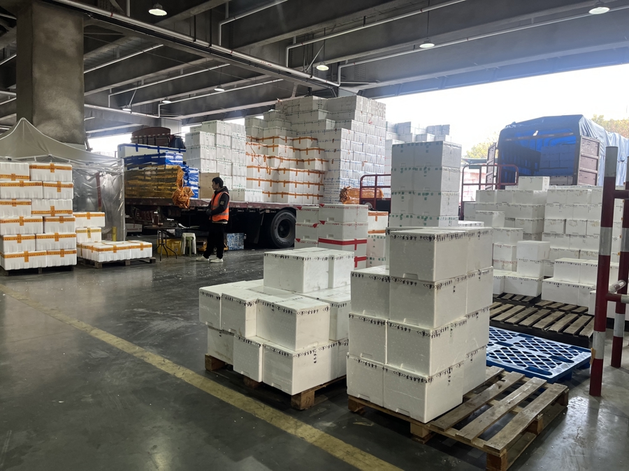 西郊国际农产品交易中心供应情况_上海西郊国际农产品交易中心地址_上海猪肉蔬菜价格波动