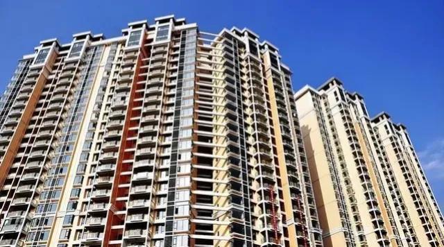 农产品滞销原因解析_经济转型挑战_房地产市场降温