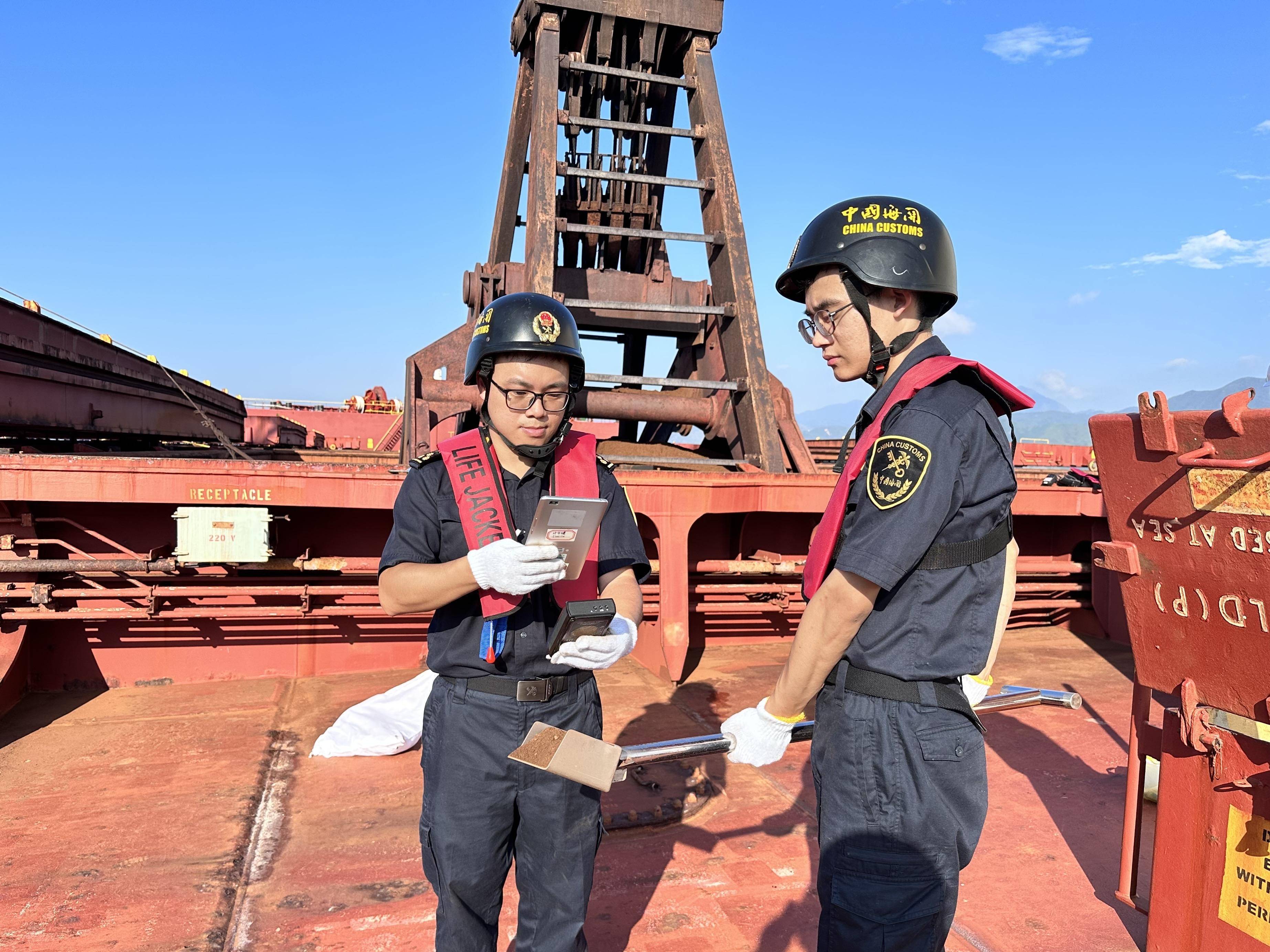 中国货物出口额增长_美国前8个月出口额下降_农产品出口额