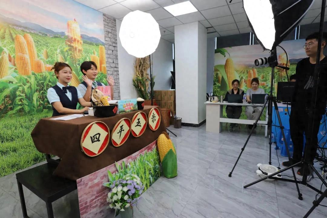 四平玉米在邮乐网直播卖爆，4小时销售161万