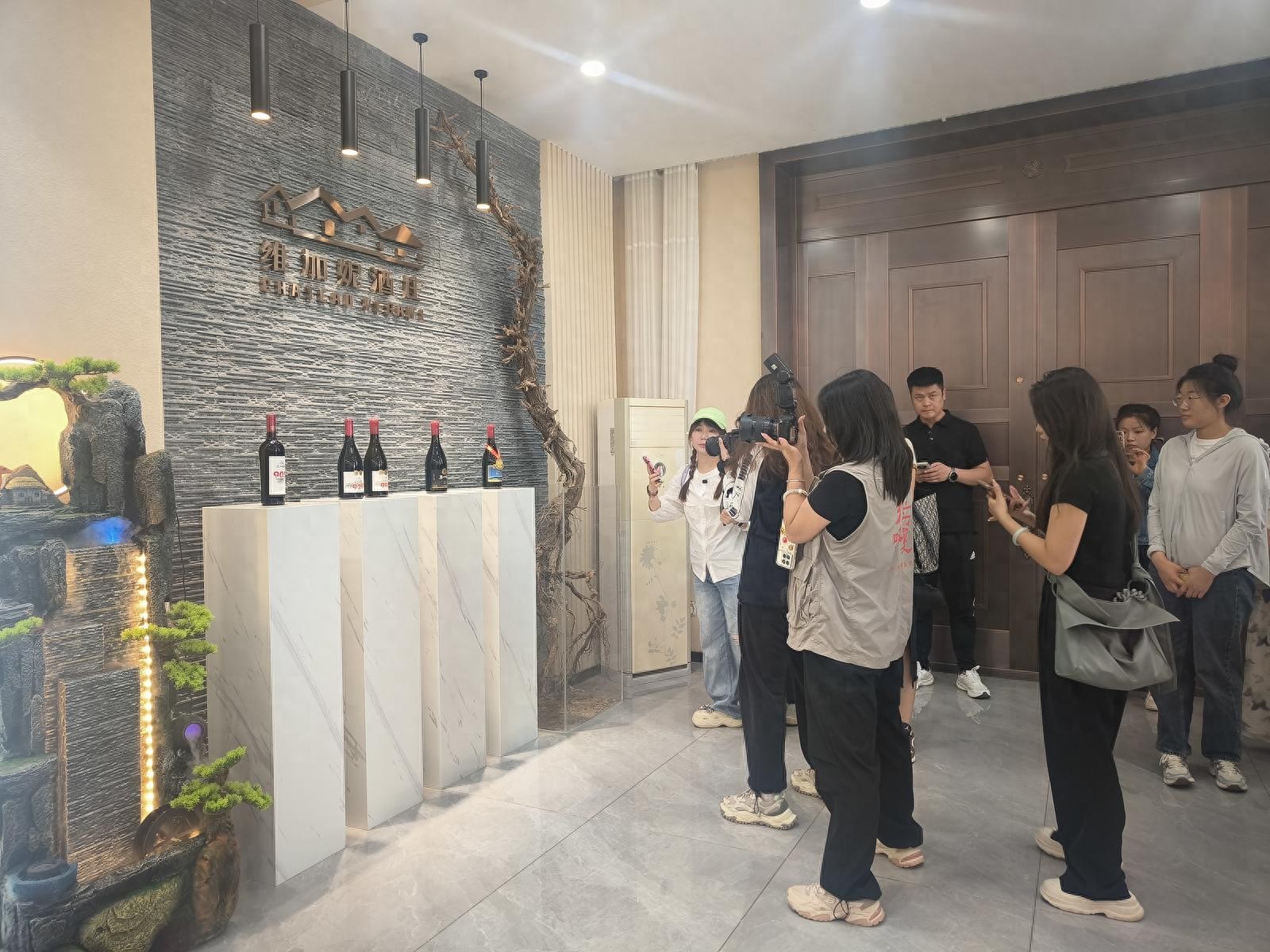 溯源农产品放心买！青铜峡特产打折，市民抢购