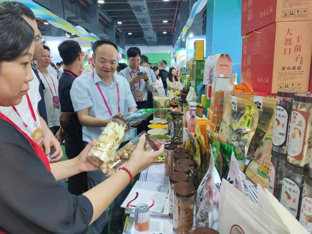 六枝农产品抱团卖：如何在同城销售农产品？抓住机会